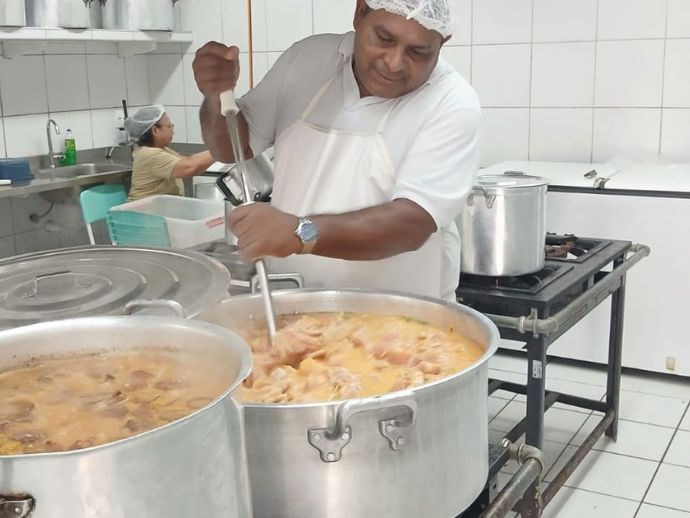 Brasil &eacute; refer&ecirc;ncia na alimenta&ccedil;&atilde;o escolar, diz especialista