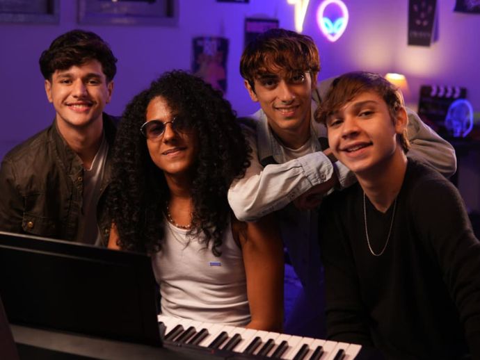 Lalu Live 15 traz a magia da Disney e o ritmo contagiante dos anos 80 para o Teatro Barreto J&uacute;nior 