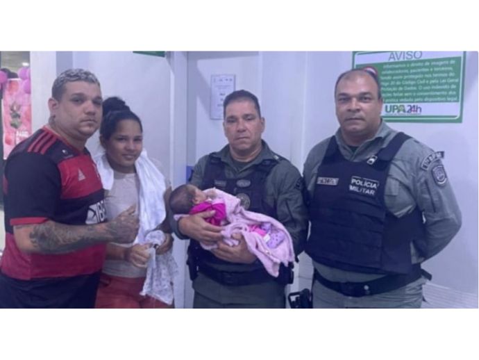 PMs salvam rec&eacute;m-nascida de oito dias engasgada em Paulista
