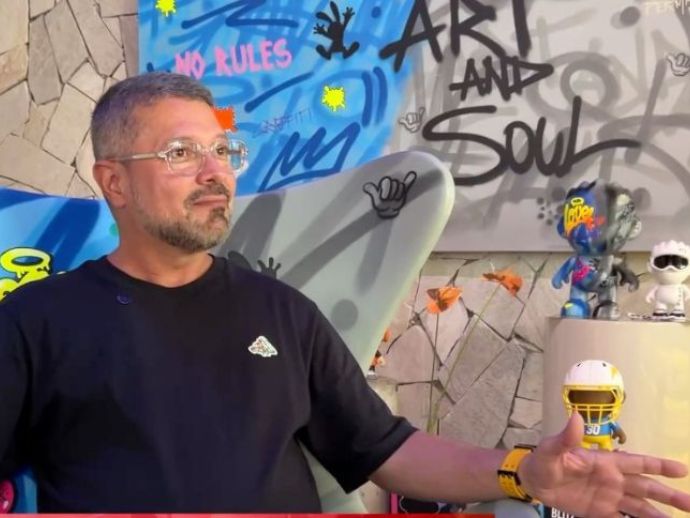 Artista pl&aacute;stico alagoano se destaca como talento do Toy Art e prepara expans&atilde;o para o Jap&atilde;o