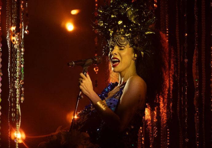 Vanessa da Mata apresenta turn&ecirc; &ldquo;Todas Elas&rdquo; no Teatro Guararapes no dia 6 de dezembro