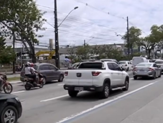 Fim da obrigatoriedade de autoescolas gera preocupa&ccedil;&atilde;o nos instrutores