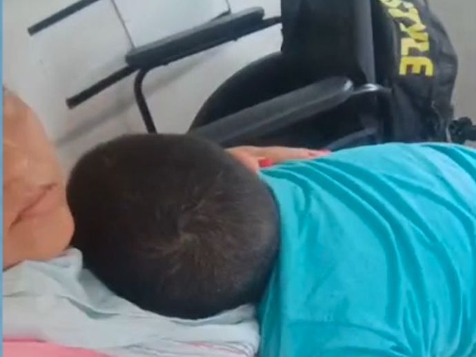 M&atilde;es de crian&ccedil;as com defici&ecirc;ncia denunciam transporte prec&aacute;rio em Camaragibe