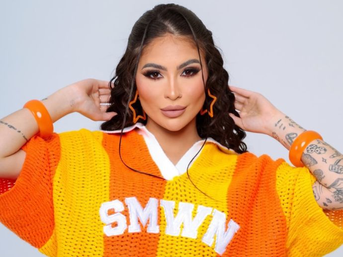 Andrielly Souza grava DVD aberto ao público em Pernambuco neste sábado