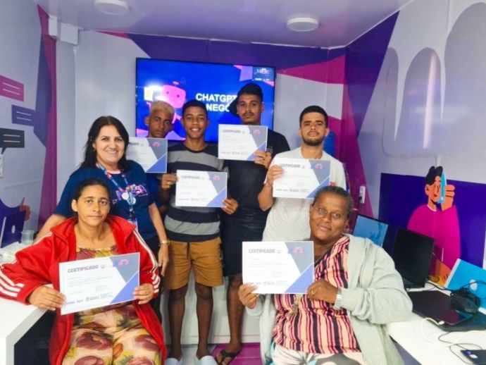 Tech Massa leva oficinas gratuitas de tecnologia a novos pontos do Jacintinho