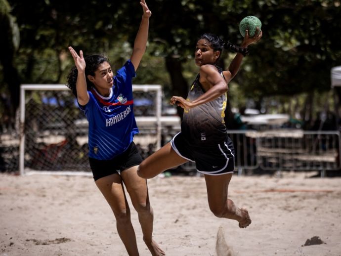 Jogos de Ver&atilde;o movimentam orla de Macei&oacute; e re&uacute;nem cerca de 600 atletas na Paju&ccedil;ara
