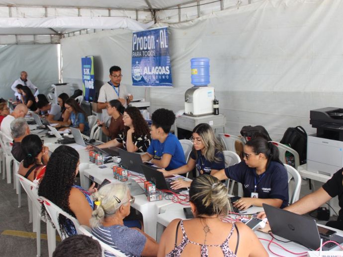 Procon na Rua leva atendimentos gratuitos ao Shopping P&aacute;tio, em Macei&oacute;