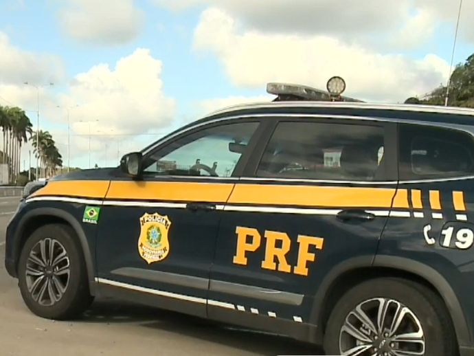 PRF refor&ccedil;a fiscaliza&ccedil;&atilde;o nas estradas de Pernambuco durante a Opera&ccedil;&atilde;o Rodovida Natal