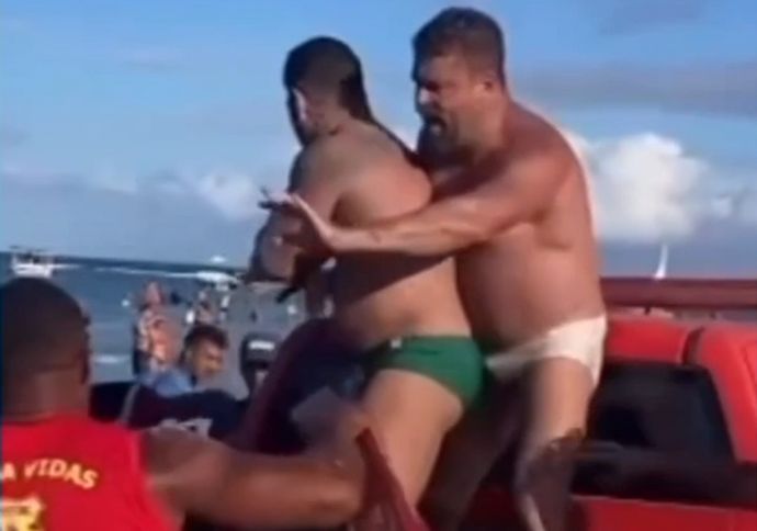 Barraca onde turistas foram agredidos em Porto de Galinhas &eacute; interditada por uma semana