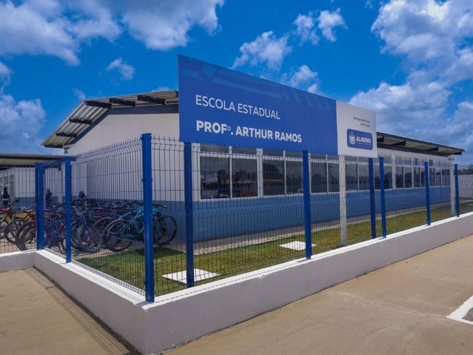 Governo de Alagoas inaugura nova sede da Escola Estadual Professor Jos&eacute; Soares Filho em S&atilde;o Jos&eacute; da Tapera