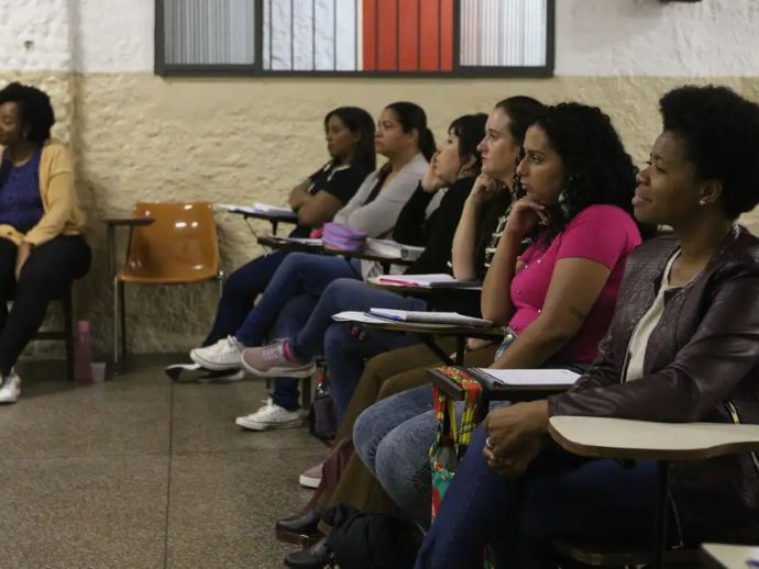 Rede de Cursinhos Populares tem inscri&ccedil;&otilde;es abertas at&eacute; 27 de fevereiro