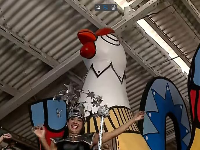 Galp&atilde;o do Galo entra no ritmo do frevo e revela alegorias do Carnaval