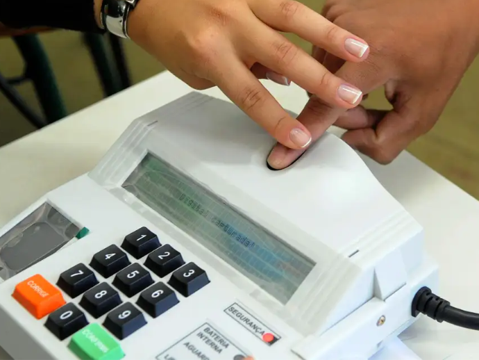  TRE-AL convoca eleitores que tiraram primeiro t&iacute;tulo entre 2020 e 2022 para cadastro de biometria