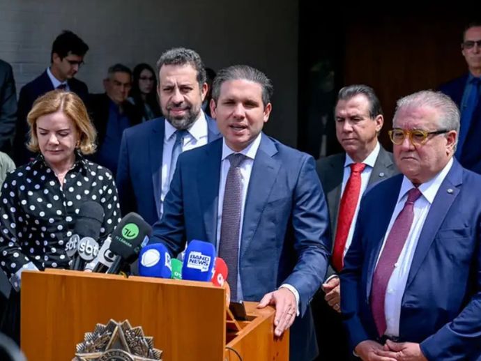 Regulamenta&ccedil;&atilde;o de trabalho por aplicativo deve ser votada em abril