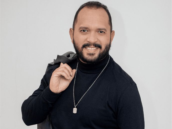 Mulheres ganham destaque em show especial de Allan Carlos no Garden