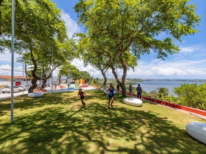 Macei&oacute; recebe certifica&ccedil;&atilde;o internacional e entra no grupo de "Cidades &Aacute;rvores do Mundo"
