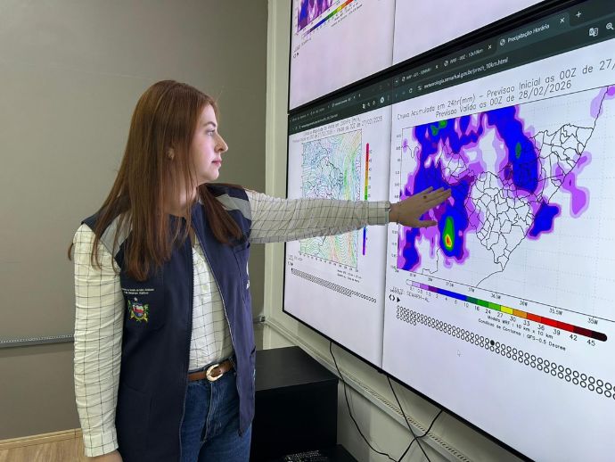Semarh prev&ecirc; chuvas passageiras e alta umidade em Alagoas at&eacute; quarta-feira (15)
