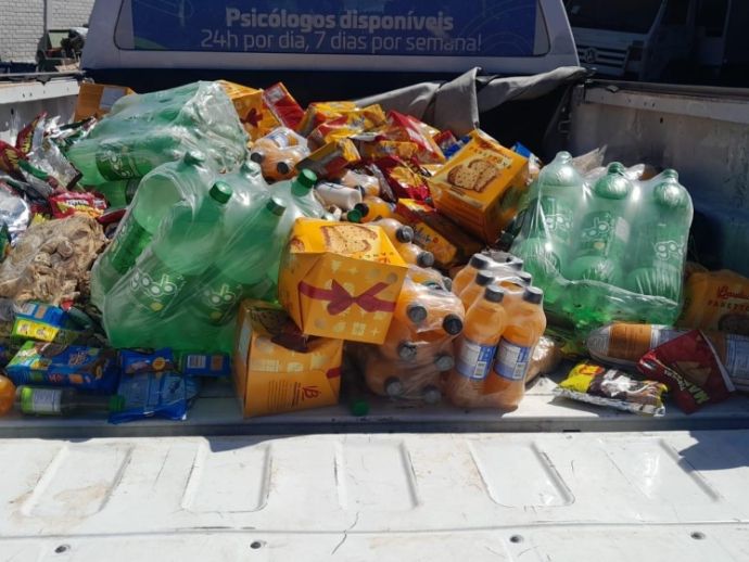 Vigil&acirc;ncia Sanit&aacute;ria apreende meia tonelada de alimentos impr&oacute;prios na Levada