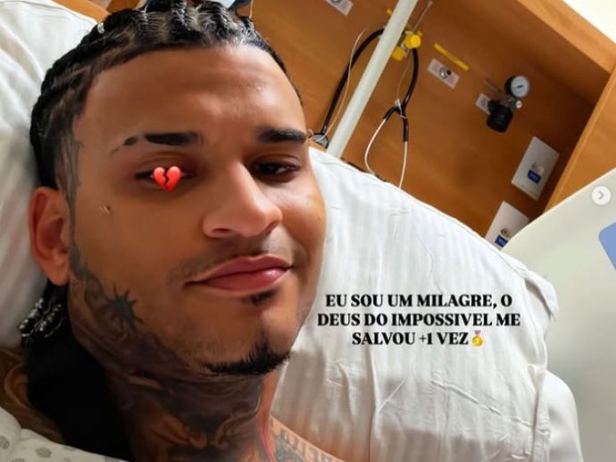 Cantor Anderson Neiff j&aacute; est&aacute; no Recife ap&oacute;s atentado em S&atilde;o Paulo