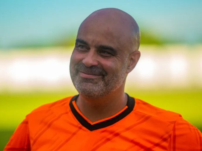 Santa Cruz anuncia Cristian de Souza como novo t&eacute;cnico para a sequ&ecirc;ncia da S&eacute;rie C