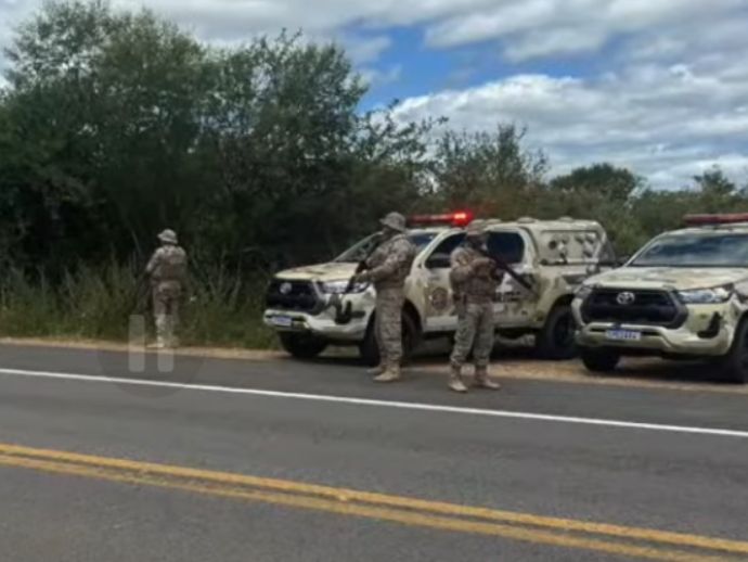 Sequestro de caminhoneiro termina com um morto e dois presos em Salgueiro