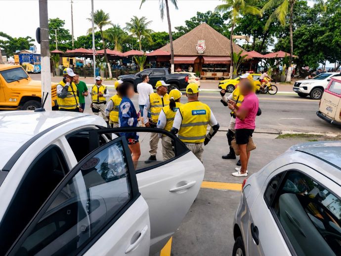 Homem de 62 anos &eacute; preso por agredir companheira na orla da Paju&ccedil;ara