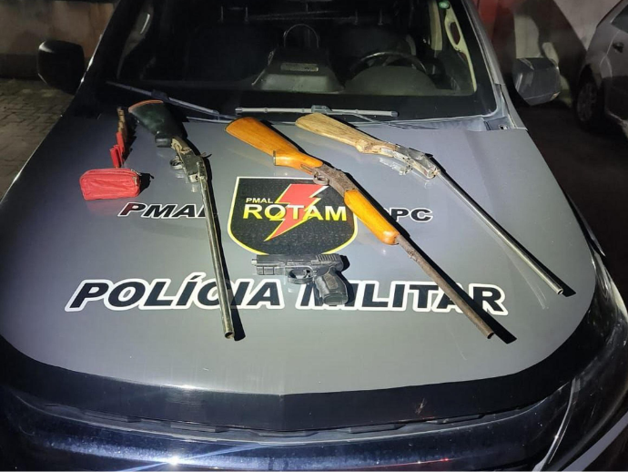 Rotam fecha caldeiraria de fachada e apreende arsenal no Pilar