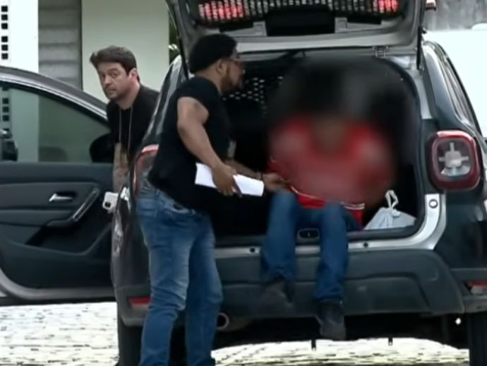 Homem &eacute; preso suspeito de abusar de crian&ccedil;as em "hotelzinho" em Olinda