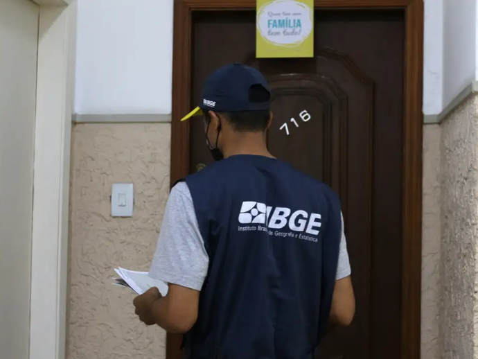 IBGE abre nova sele&ccedil;&atilde;o para preencher 1,4 mil vagas tempor&aacute;rias