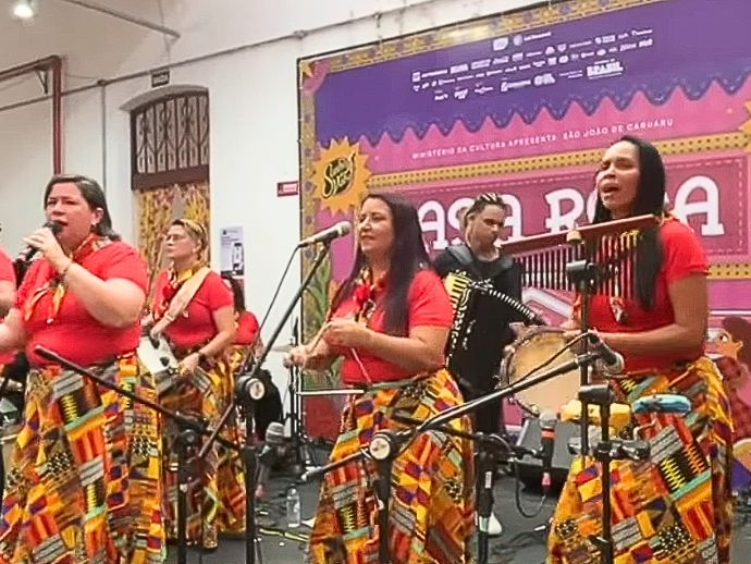 Ful&ocirc; do Forr&oacute;: grupo de mulheres de Caruaru leva empoderamento feminino ao S&atilde;o Jo&atilde;o