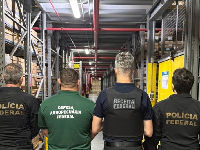 PF desarticula esquema milion&aacute;rio de exporta&ccedil;&atilde;o ilegal de lagosta