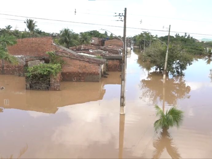 Em Goiana, 481 pessoas est&atilde;o desabrigadas devido &agrave;s fortes chuvas 