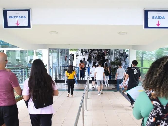 Inscri&ccedil;&otilde;es para o Fies/2026 do segundo semestre come&ccedil;am nesta ter&ccedil;a-feira (14)
