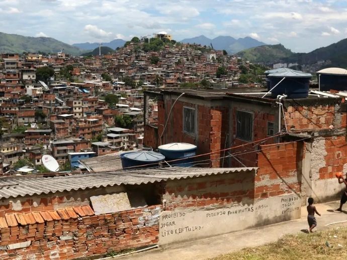 G&ecirc;nero, ra&ccedil;a e origem definem mobilidade social no Brasil, aponta estudo