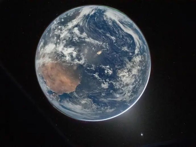 Uma tonelada de lixo espacial cai na Terra toda semana, alertam cientistas