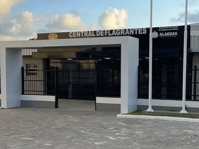 Policial civil &eacute; detido por embriaguez ap&oacute;s colis&atilde;o no Farol