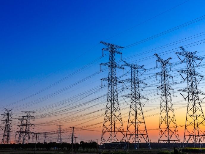Consumidores poder&atilde;o escolher fornecedores de energia a partir de 2027