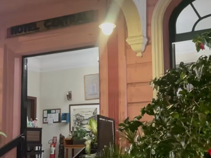 Hotel Central preserva quase 100 anos de hist&oacute;rias no cora&ccedil;&atilde;o do Recife