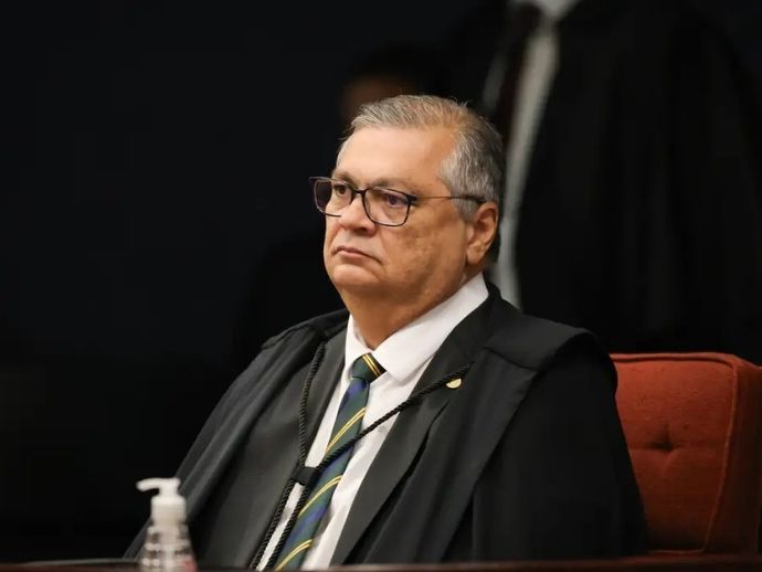 Dino autoriza PF a acessar investiga&ccedil;&atilde;o sobre produtora de filme de Bolsonaro