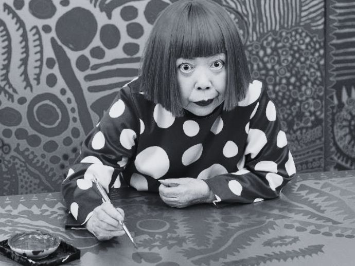 &lsquo;Rainha das bolinhas&rsquo; Yayoi Kusama morre aos 97 anos em T&oacute;quio