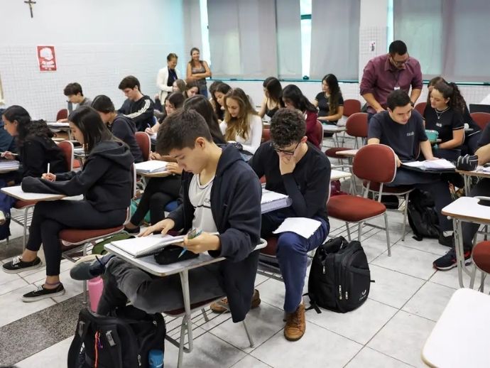 Desenrola Fies: prazo de renegocia&ccedil;&atilde;o de d&iacute;vidas termina hoje