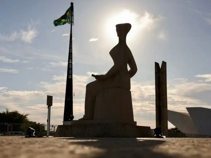 Sete em cada dez brasileiros t&ecirc;m dificuldade para entender seus direitos
