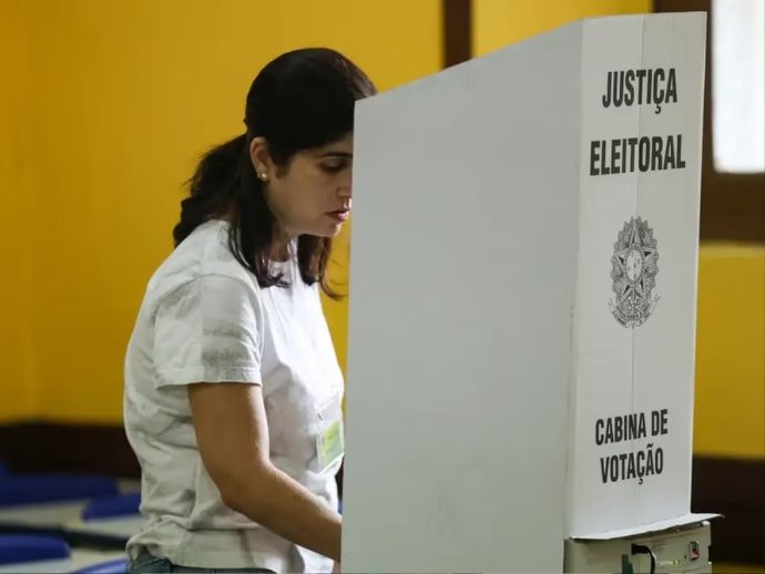 42% dos eleitores t&ecirc;m pouco ou nenhum interesse nas elei&ccedil;&otilde;es deste ano