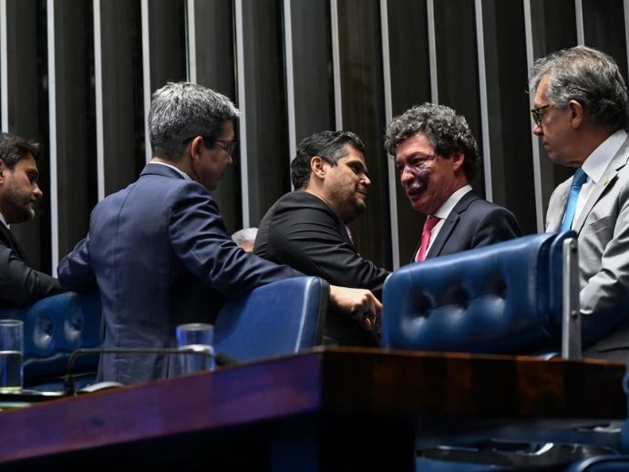 Senado analisa fim da escala 6x1 e PEC da Seguran&ccedil;a P&uacute;blica nesta quarta (2)