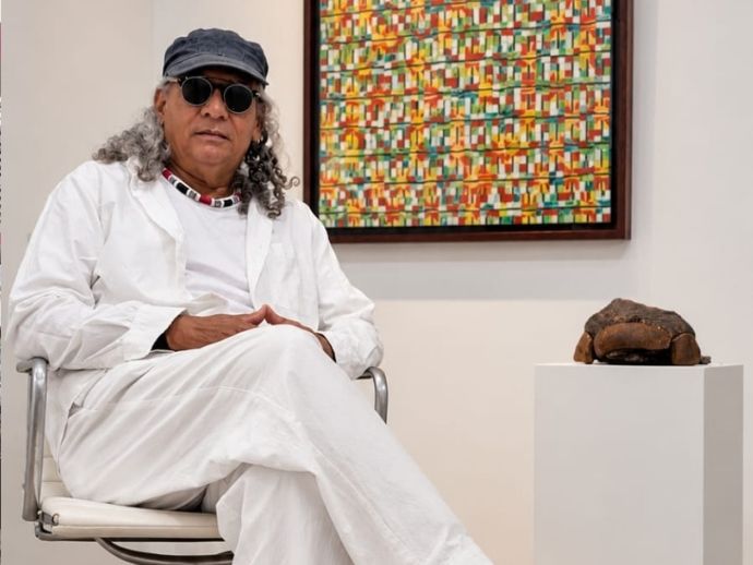 Maur&iacute;cio Silva abre exposi&ccedil;&atilde;o com mais de 50 obras em Boa Viagem