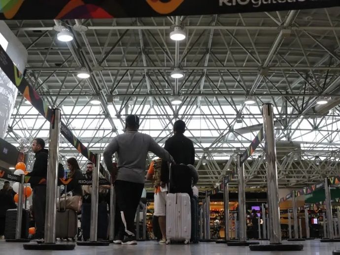 Anac passa a punir passageiros indisciplinados com multa. Saiba mais!