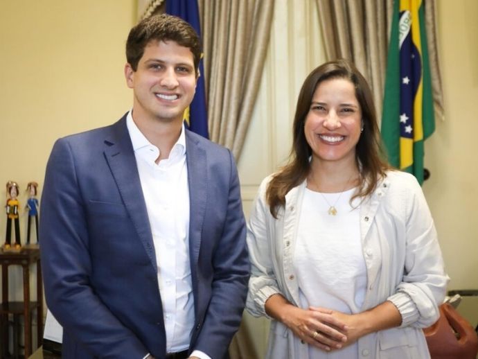 Jo&atilde;o Campos e Raquel Lyra empatam em nova rodada de pesquisa para o GovPE