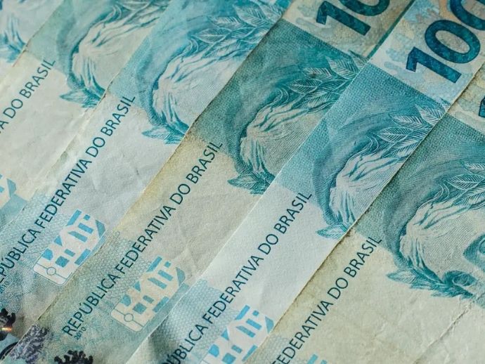 Uni&atilde;o paga R$ 79,95 milh&otilde;es em d&iacute;vidas de estados e munic&iacute;pios em agosto