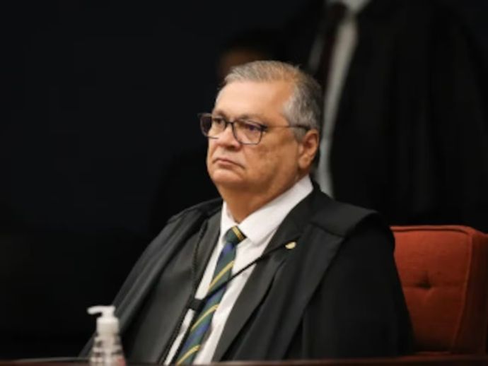 Entenda a manobra de Dino que travou julgamento de Moraes no STF