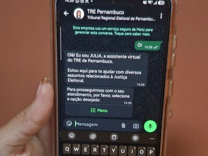TRE-PE lan&ccedil;a atendimento por WhatsApp com assistente virtual J&uacute;lia